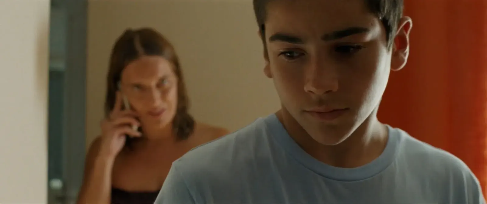 Still from Seuls