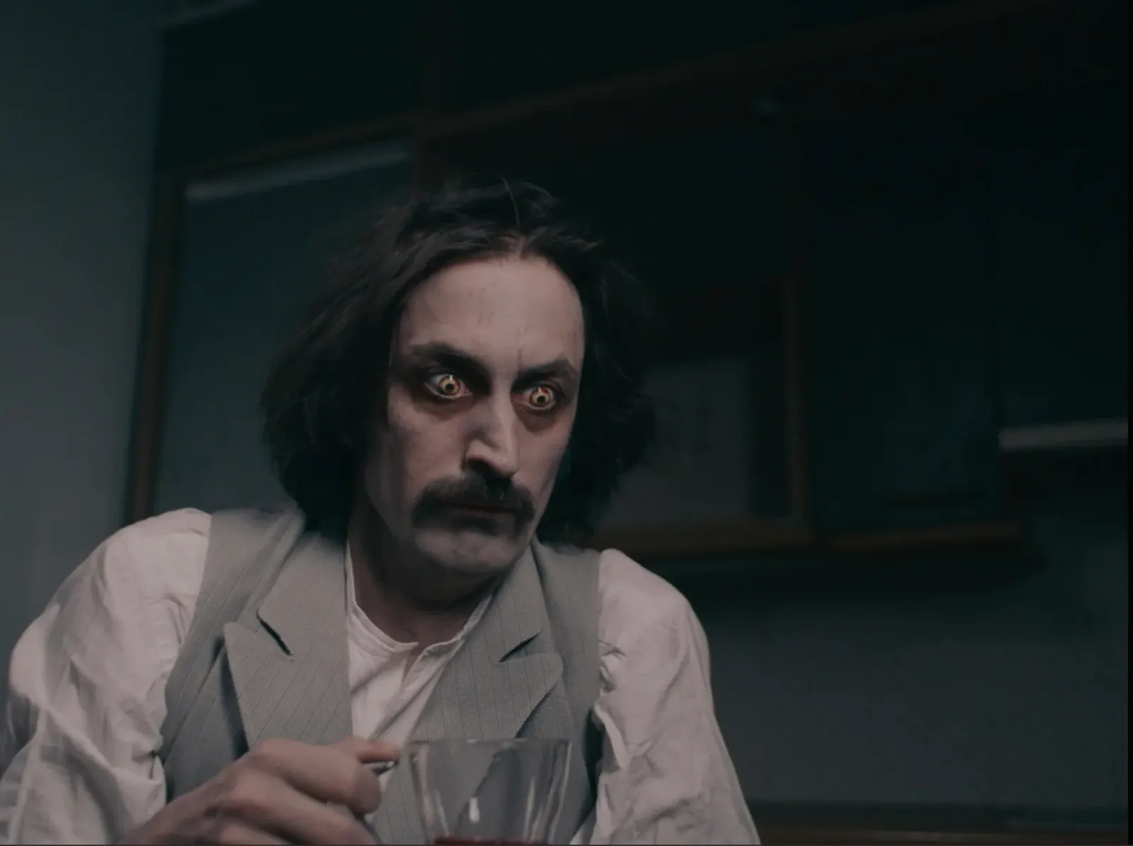 Still from Sonnez après minuit