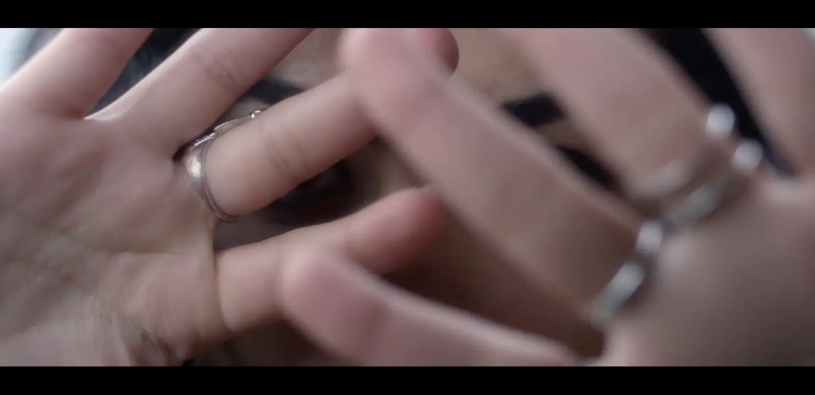 Still from Magie noire